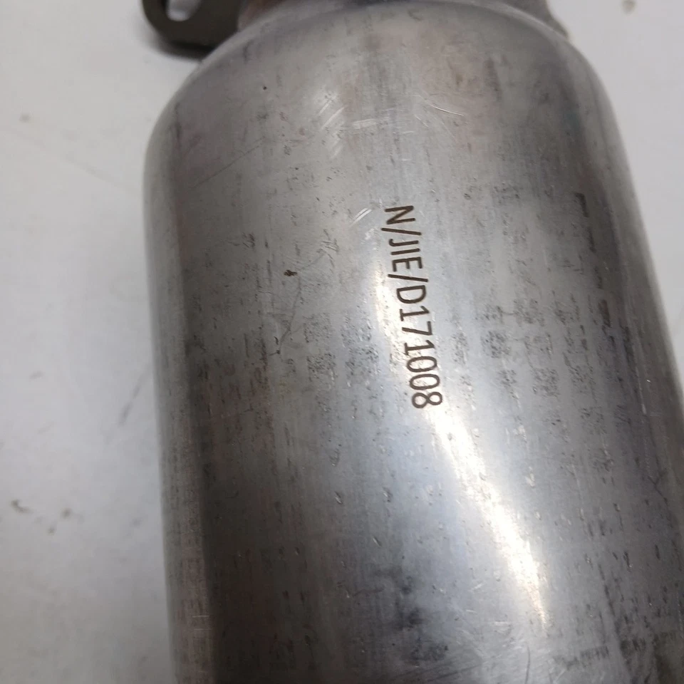 Juego de convertidor catalítico delantero derecho apto para Chevy Impala y Cadillac XTS 2014-2019  Foto 2 de 4