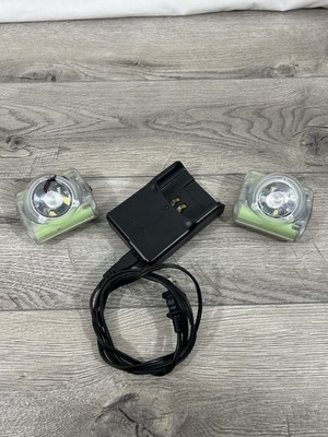 Wisdom Wise Lite 2, two lights and charger