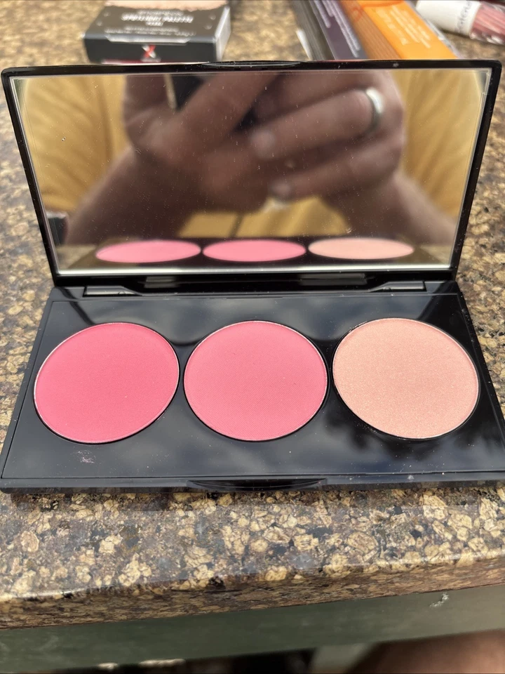 Smashbox L.A. LIGHTS Blush & Highlight Palette Pacific Coast Pink - Image 3 of 3