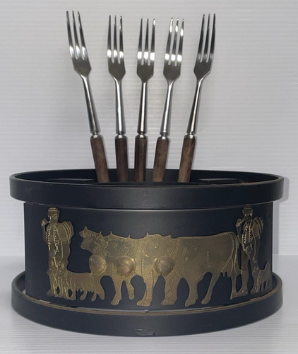 Vtg Le Creuset Appenzeller Fondue Rechaud Stand France Black Brass Cow w/ Skewer