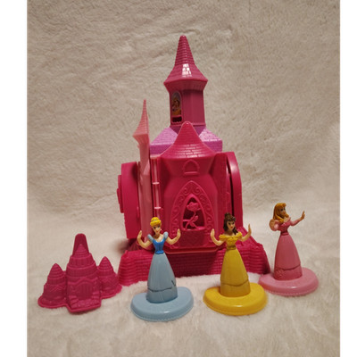 Disney Princess Play-Doh Princess Castle Complete Hasbro 2011 3 Dolls Clean