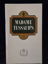 Madame Tussaud's Souvenir Book 1977 Queen's Silver Jubilee Color Photo Paperback