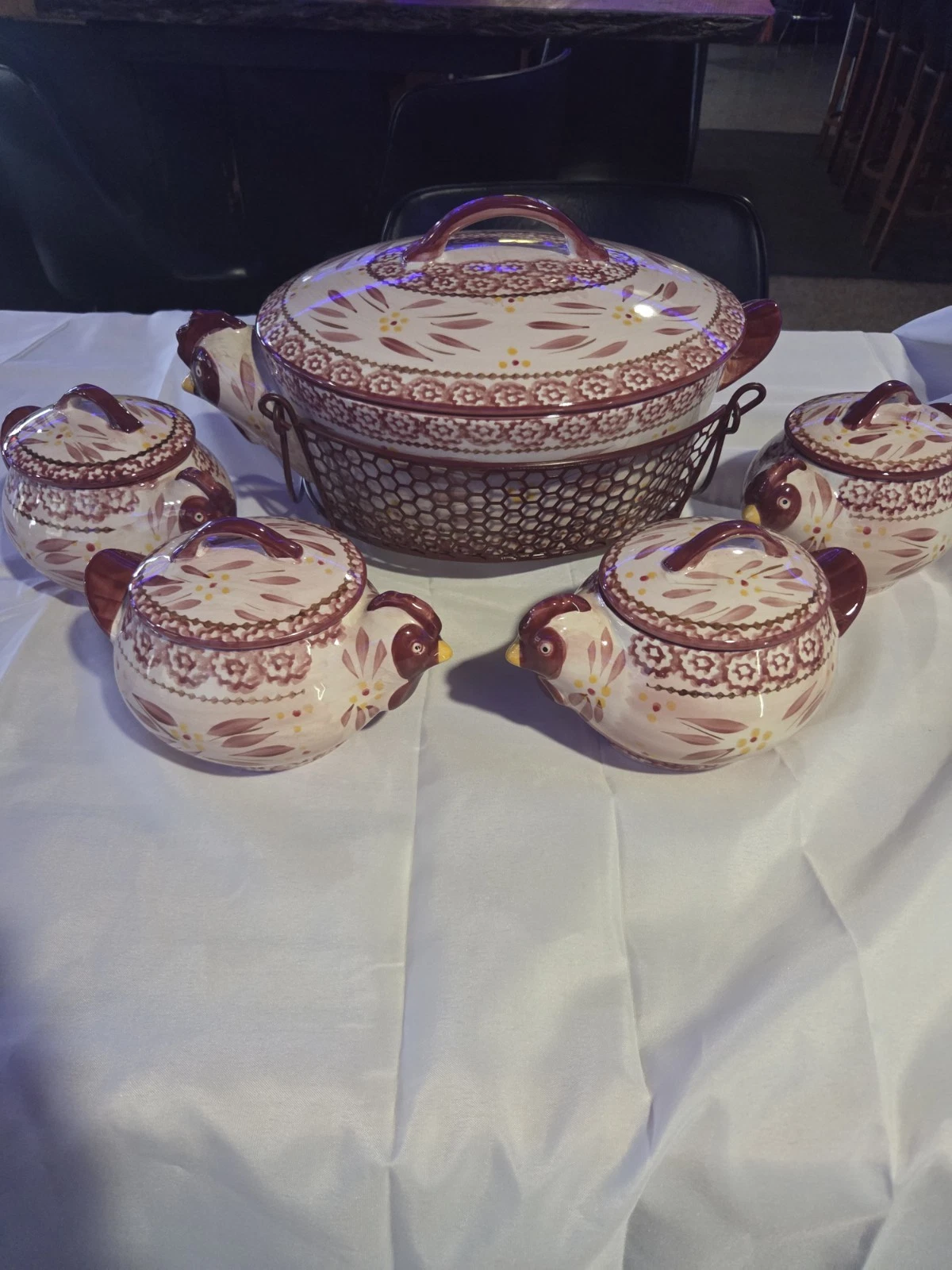 Temptations Old World Chicken 2.5 qt Casserole & 4- 16 oz Bakers Set 11 Pc