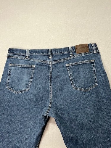 Wrangler Mens Jeans 42X30 Blue Medium Wash HighRise Relaxed Fit 5 Pkt 9TRLADI - Picture 8 of 12