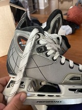 CCM Vector 4.0 Ice Hockey Size 3 E High Performance Skates - Gray And Black