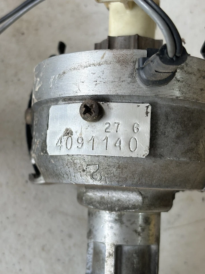 Camión Dodge Mopar D150 W150 1981-87 V8 318 360 conjunto de distribuidor 4091140 usado Foto 2 de 4