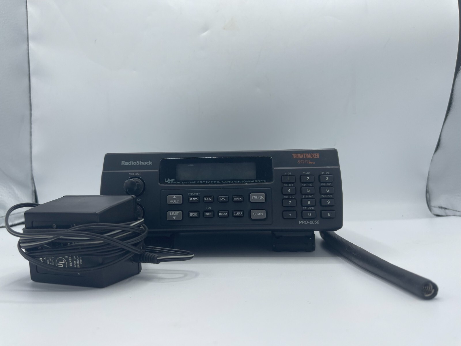 RADIO SHACK PRO2050 800 MHz 300 Ch TRUNK TRACKER SCANNER Tested "FREE