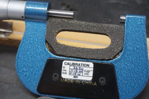 Unbranded Outside Micrometer 1"-2" in (0.001" Graduations) English - Picture 3 of 5