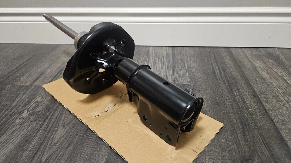 Brand new OEM Mazda 2002 Protege 2002 Protege5 front left strut BN5V-34-900  - Image 4 of 4