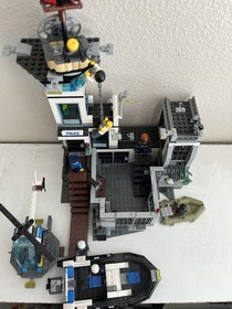 lego city prison island 60130