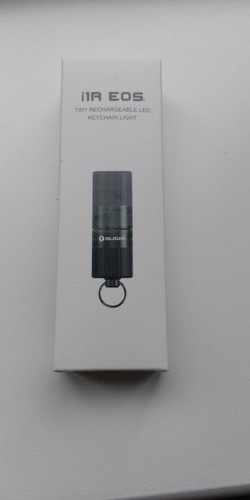 I1R EOS kleine wiederaufladbare LED Schlüsselanhänger Licht von OLight, neu