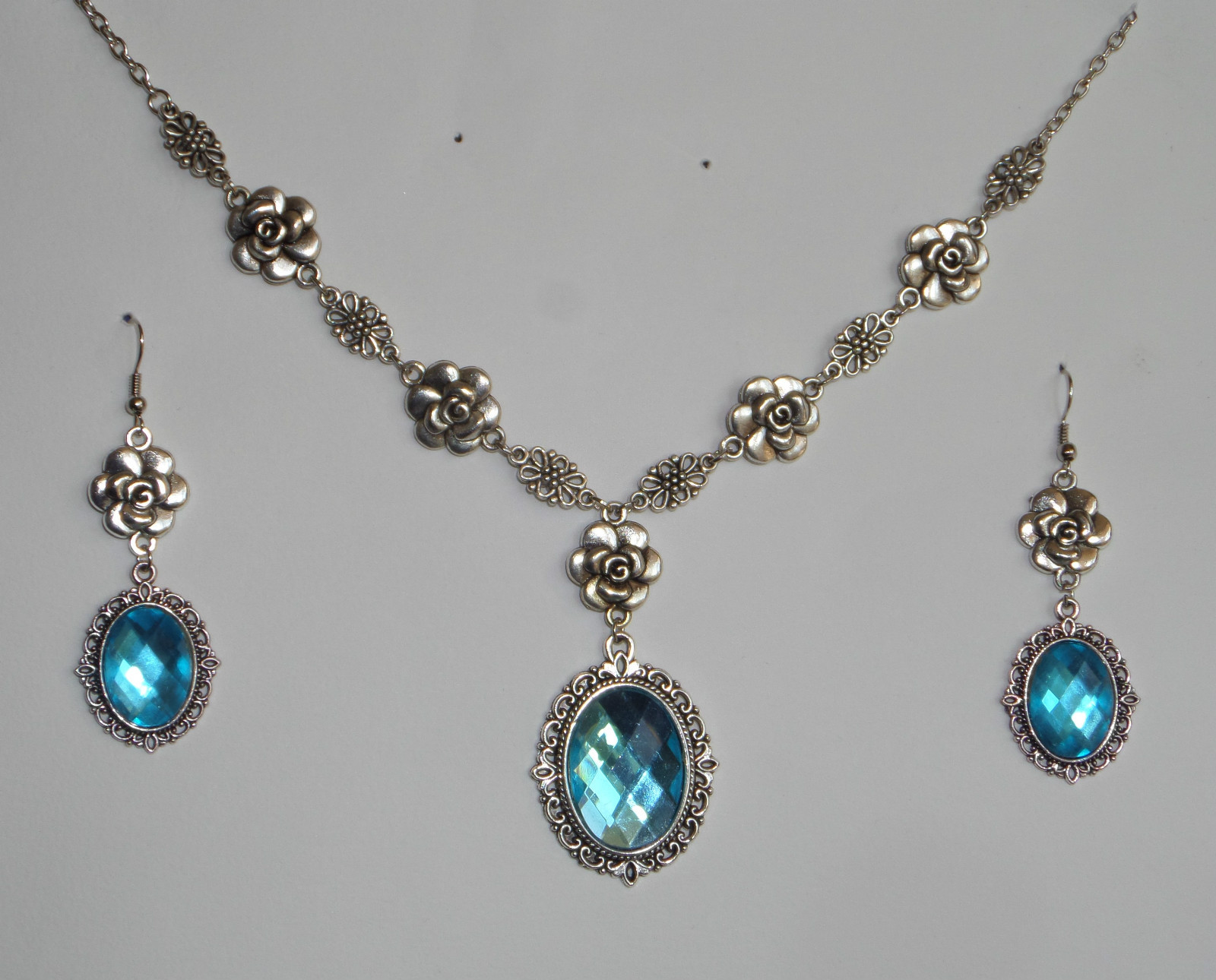 CAMELLIA FILIGREE VICTORIAN STYLE TURQUOISE SILVER PLATED NECKLACE SET CFS