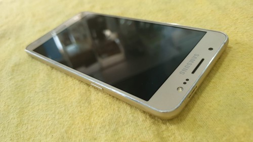 TG490 Samsung Galaxy J5 (2016) SM-J510FN Mobile Phone Read Description - Picture 4 of 5