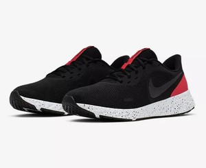 nike revolution red