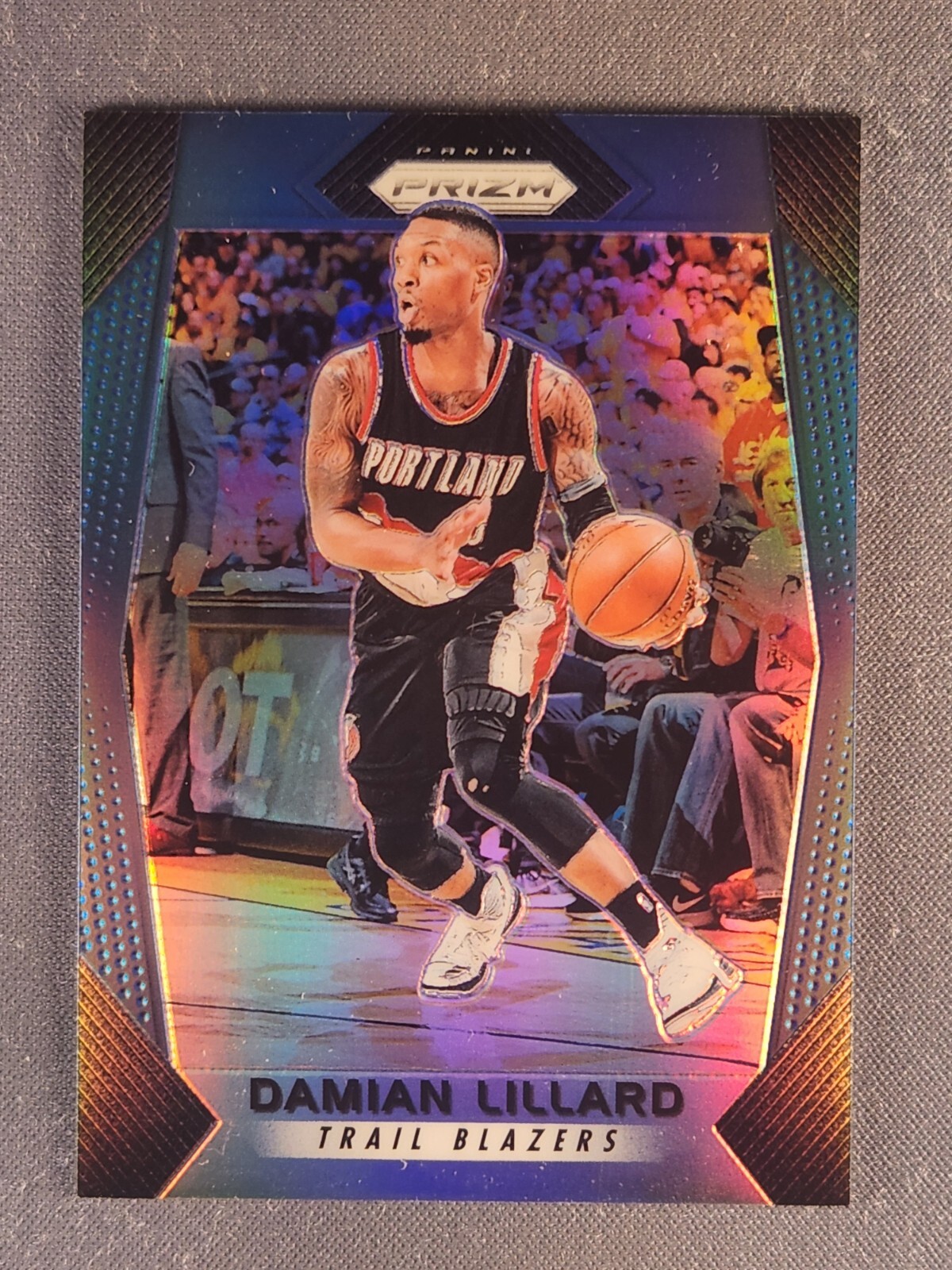 2017-18 Panini Prizm #141 Damian Lillard Blue Prizm /199 SSP
