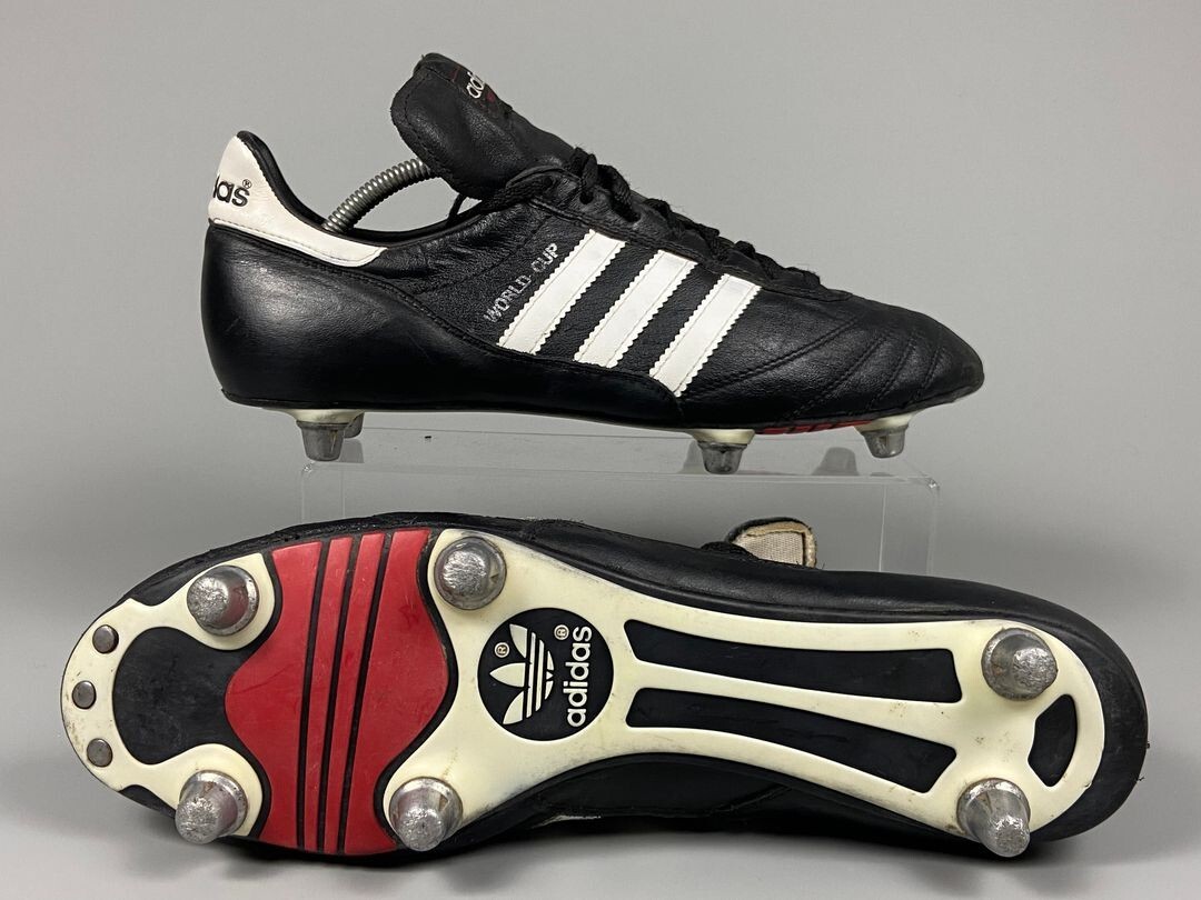 2006 Adidas World Cup SG US 11.5 leather vintage soccer 2006 Adidas World Cup SG US 11.5 leather vintage soccer