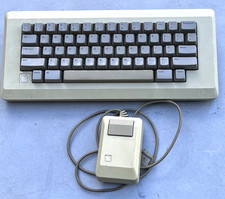 Vintage Apple Macintosh Mac Computer M0110 Wired Mechanical Keyboard M0100 Mouse