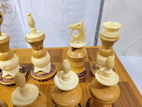VTG Mexican Tarascan Hand Carved Wood & Bone? Chess Set Folding Wooden Board - Picture 8 of 20