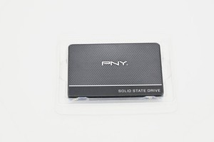 Nagelneue PNY Cs900 SSD 1TB Sata