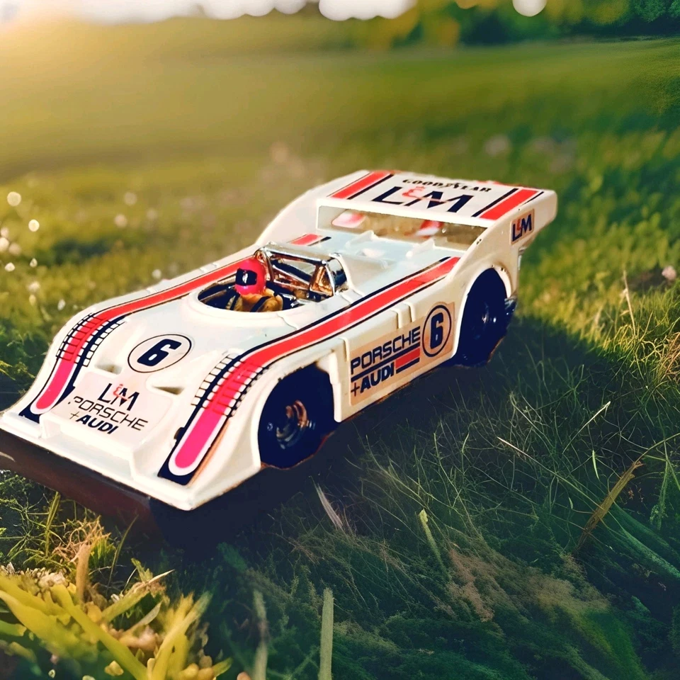 VINTAGE 1970s CORGI TOYS 397 Porsche 917/10 Can-Am Race Car 1/36 L&M #6 Visible - Image 2 of 4