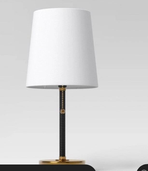 Mini Lámpara de Mesa Stick con Ratán Negro Estilo Moderno Dormitorio - Threshold™ Foto 2 de 2