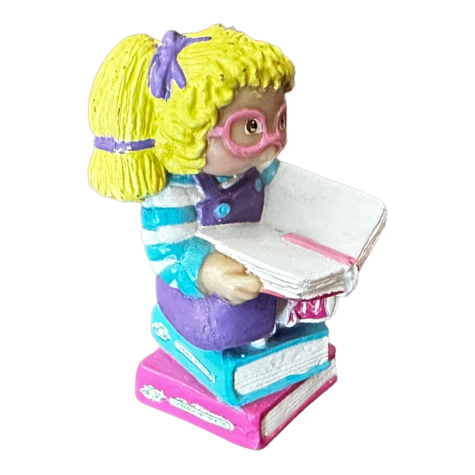 Figura de PVC para niños CPK Cabbage Patch libros de 2,25" 1984 Hong Kong vintage Foto 2 de 4