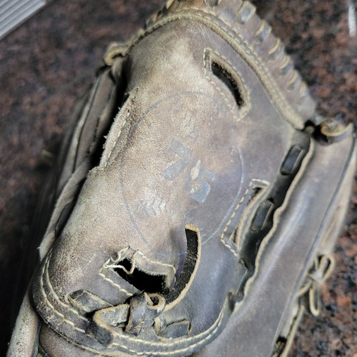 Vintage Hank Aaron MacGregor 715 Home Run King Baseball Glove RHT - 第 5/5 張圖片