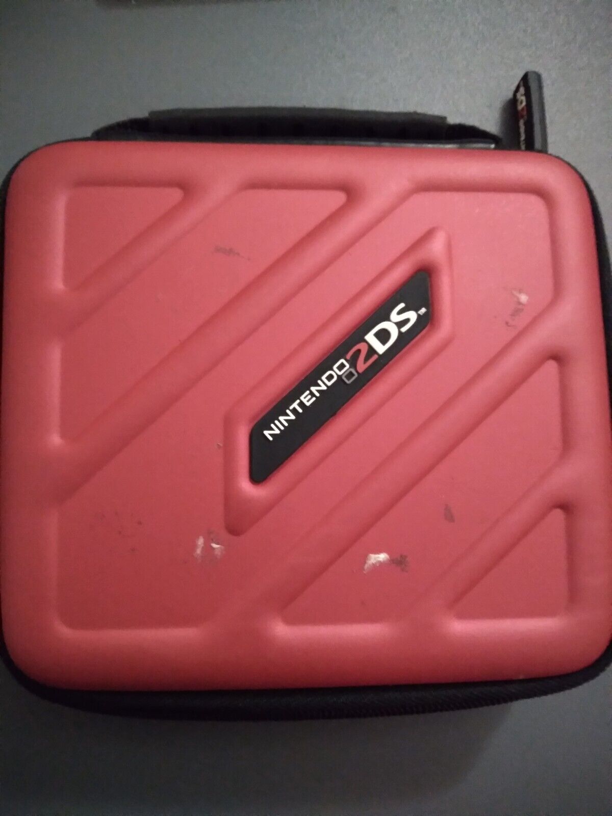 Fordeling Politistation Bedøvelsesmiddel Nintendo 2ds red carrying case (writing on it) *USA Seller | eBay