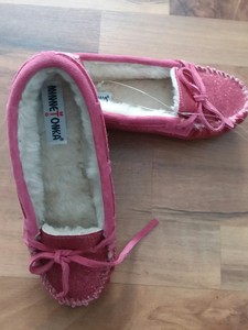 pink glitter moccasins