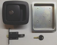 TRIMARK 060-0460 EZ ACCESS BAGGAGE COMPARTMENT LOCK w PLUNGER BOLT TRIGGER BLACK