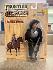 Frontier Heroes 6 Poseable Figure Changeable Outfits Wyatt Earp New