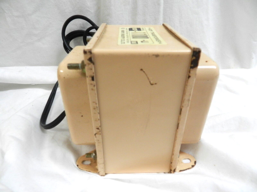 MODEL NDF Down Transformer 120V 100V NDF-1100 U Nissyo Kogyo - Picture 3 of 6