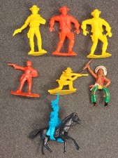 Lot of 7 Vintage Tim Mee 1980's Hong Kong Cowboys Indians Horse Figures