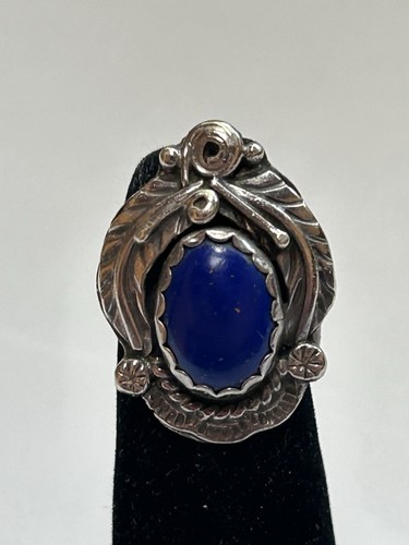 Navajo signiert S.E. Sterling Silber Ring mit blauem Stein Größe 5 Blätter Perlen