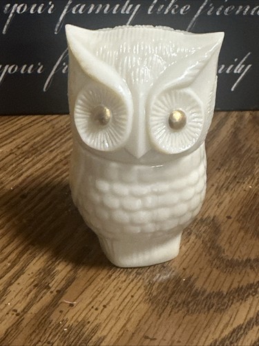 Vintage Owl Avon Milk Glass Set Cream Perfume Decanter Bottles Empty - Picture 7 of 11