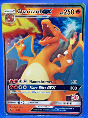 Charizard GX 9/68 Hidden Fates NM Ultra Rare Pokemon Card