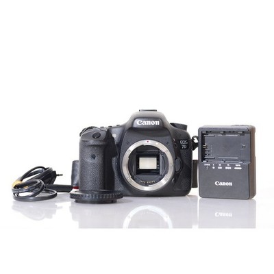Canon EOS 7D Digitalkamera - DSLR Kamera - Gehäuse - Camera