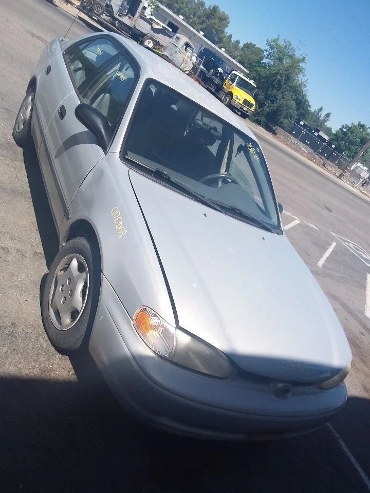 Coolant Reservoir Fits 98-02 PRIZM 29811931 Foto 3 de 4