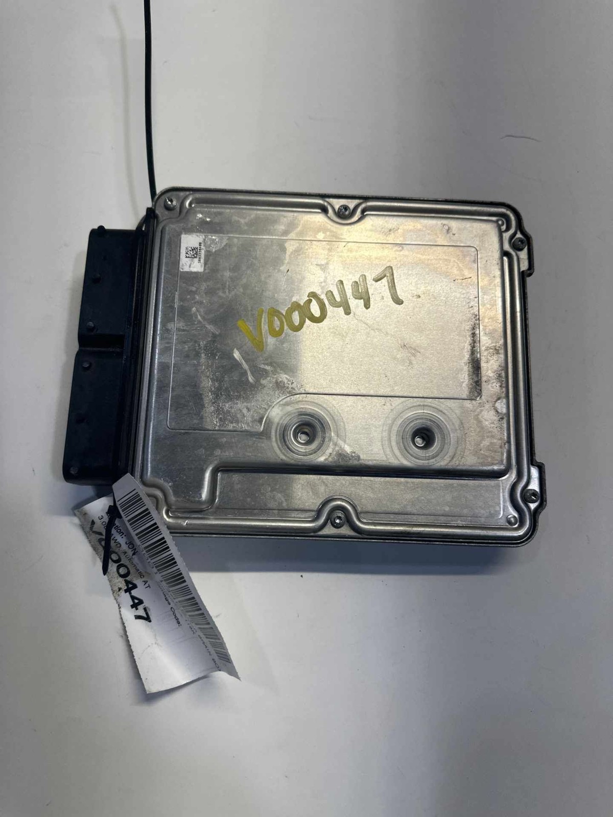Used Engine Control Module (ECM) fits: 2014 Maserati GHIBLI  Grade A