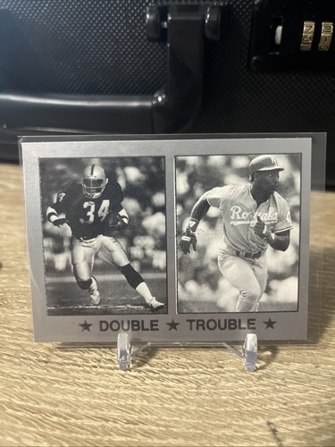 Bo Jackson Double Trouble Baseball Football Combo Trading Card