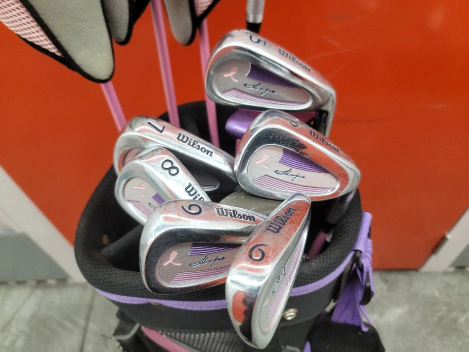 Набор из 11 женских клюшек для гольфа Wilson Hope осведомленность о раке молочной железы - Изображение 4 из 4