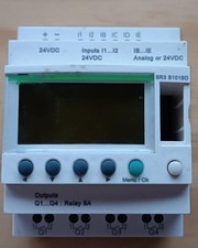 ZELIO Schneider Electric SR3B101BD 10 E S REL. 24VDC/230V ECRAN
