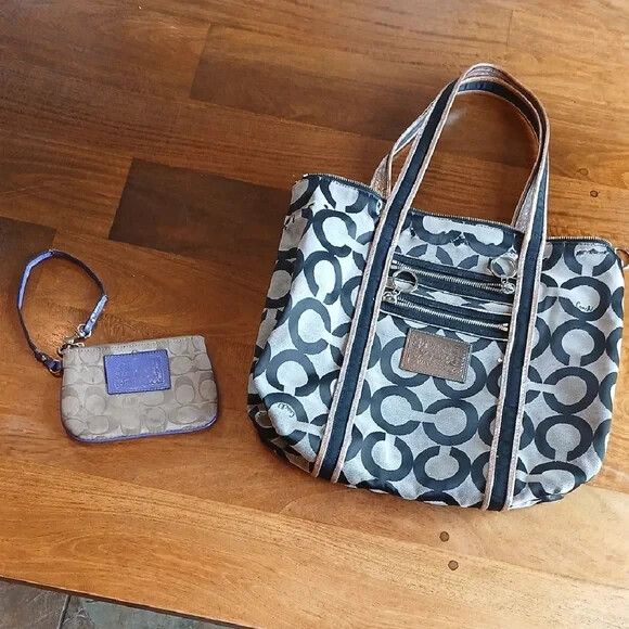 Coach Geometric Black & Gray Tote with Poppy Wristlet