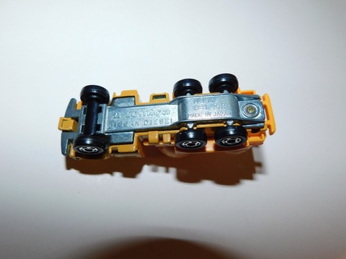 Vintage TOMICA TOMY 1/102 Diecast NISSAN DIESEL No.16 #16 - MADE IN JAPAN - Picture 5 of 5