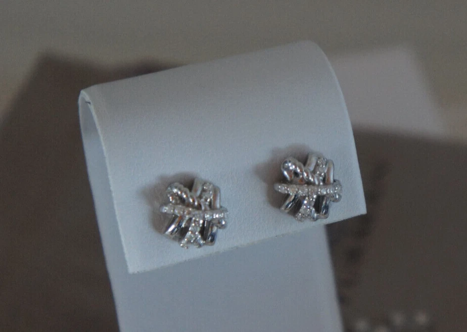 David Yurman Pave Diamond Cross Over 925 Sterling 585 Stud Earrings Yurman Pouch - Image 3 of 4