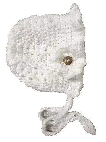 Handmade White 0-6 Months Baby Hats