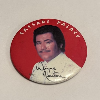 WAYNE NEWTON CAESARS PALACE Hotel Casino Pinback Button VTG