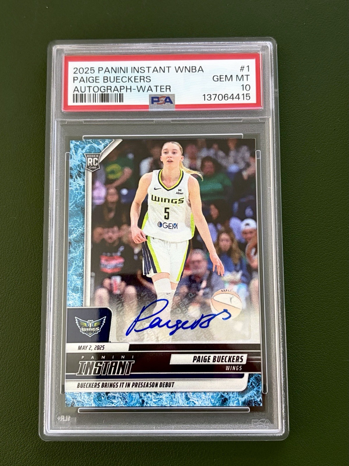 2025 Panini Instant Paige Bueckers #1 Rookie Signature RC Auto Water /10 PSA 10