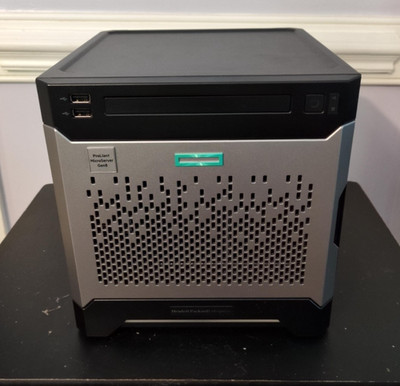 サーバー HP ProLiant MicroServer Gen8 (Xeon/4GB) HPE ProLiant MicroServer Gen8 | IT Creations