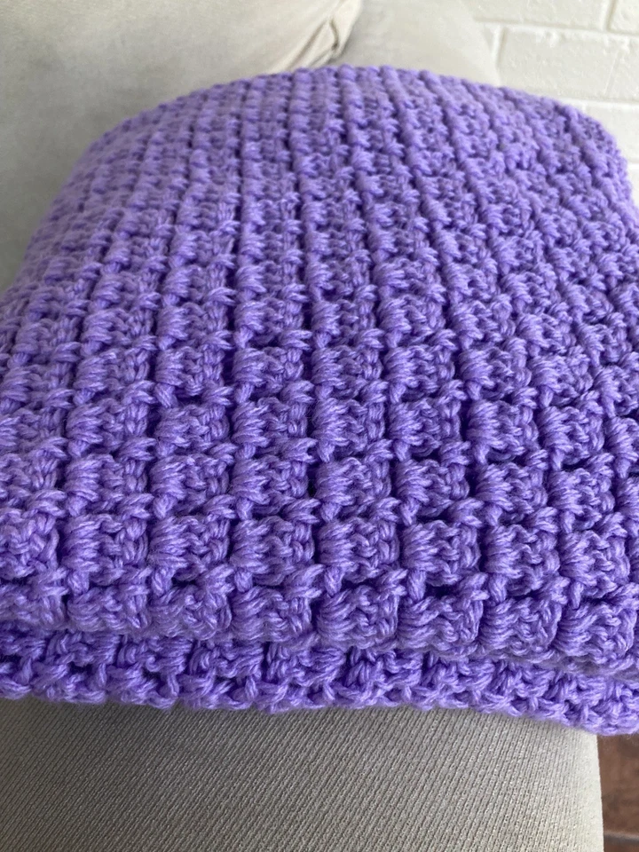 "Nueva manta afgana hecha a mano para bebé, punto bloque púrpura (lavanda) aproximadamente 39""x32""" Foto 3 de 4